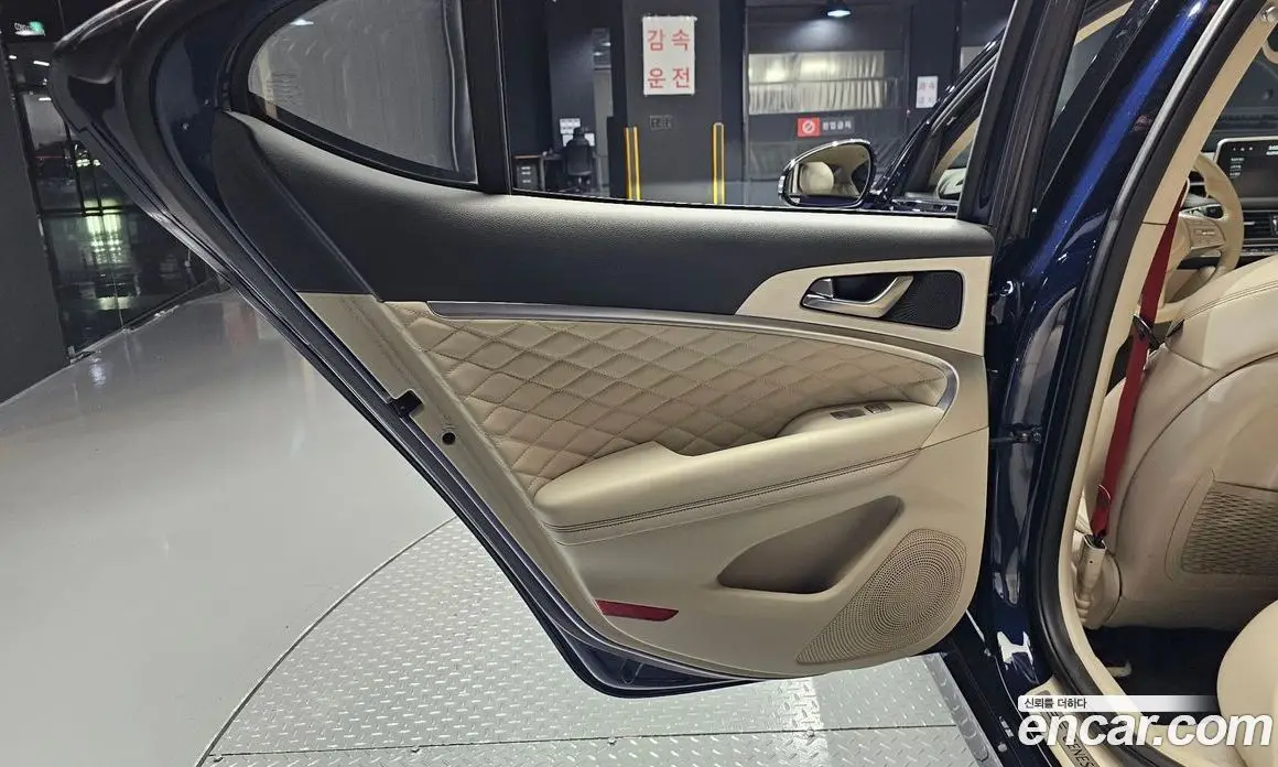 Genesis G70 2019 3.3 автомат (гидро), фото 15