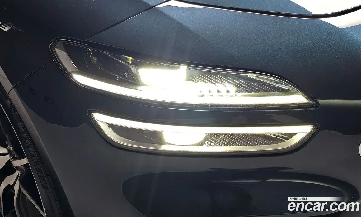 Genesis G70 2022 2.0 автомат (гидро), фото 8 Genesis G70 2022 2.0 автомат (гидро), фото 8