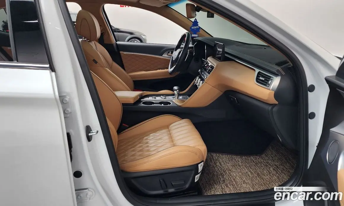 Genesis G70 2023 2.0 автомат (гидро), фото 16 Genesis G70 2023 2.0 автомат (гидро), фото 16