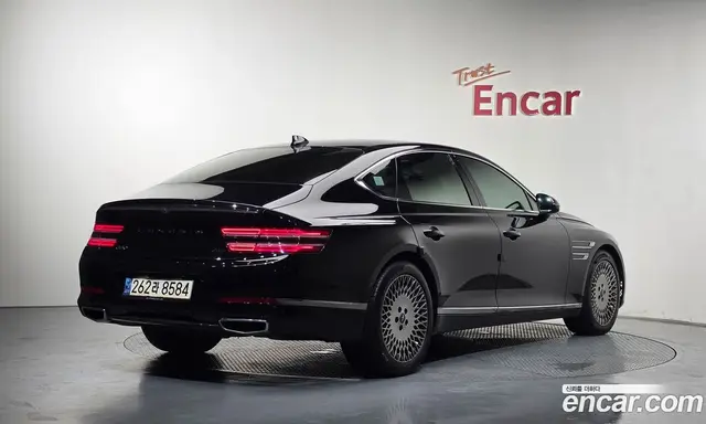 Genesis G80, 2022, 64 574 км