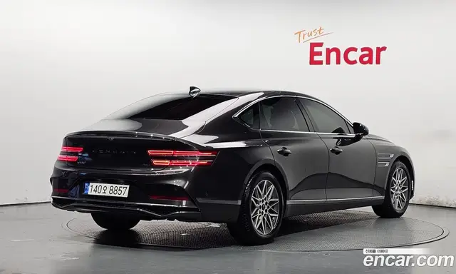 Genesis G80, 2024, 32 981 км