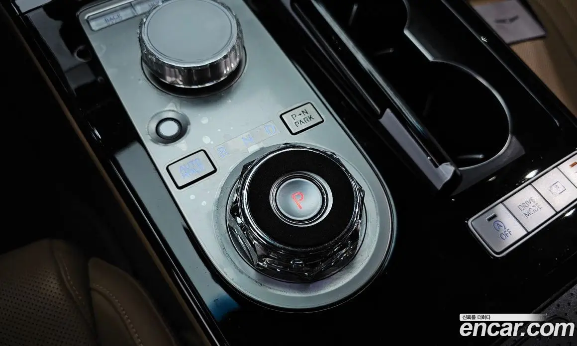 Genesis G80 2024 2.5 автомат (гидро), фото 11