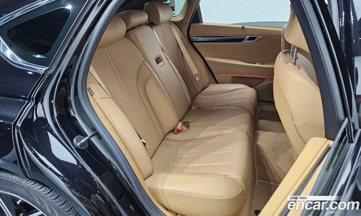 Genesis G80 2024 2.5 автомат (гидро), фото 17 Genesis G80 2024 2.5 автомат (гидро), фото 17