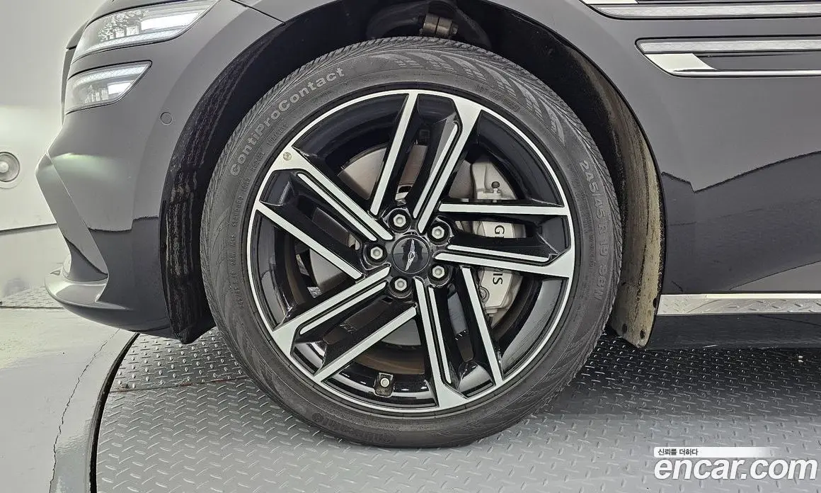 Genesis G80 2024 2.5 автомат (гидро), фото 5 Genesis G80 2024 2.5 автомат (гидро), фото 5