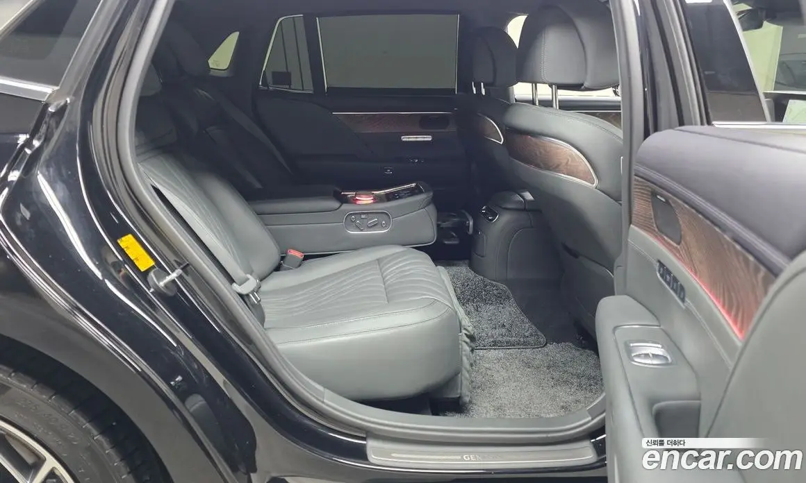 Genesis G90 2022 3.5 автомат (гидро), фото 18 Genesis G90 2022 3.5 автомат (гидро), фото 18