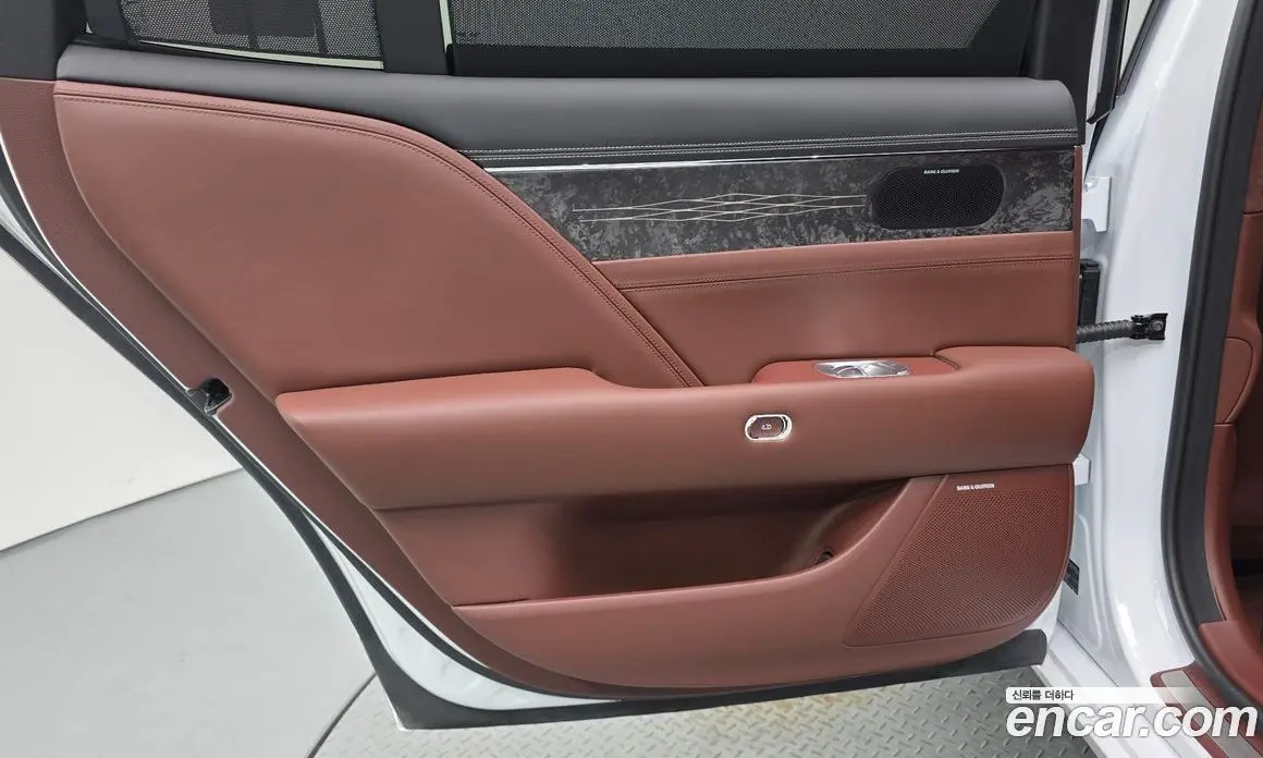 Genesis G90 2024 3.5 автомат (гидро), фото 15