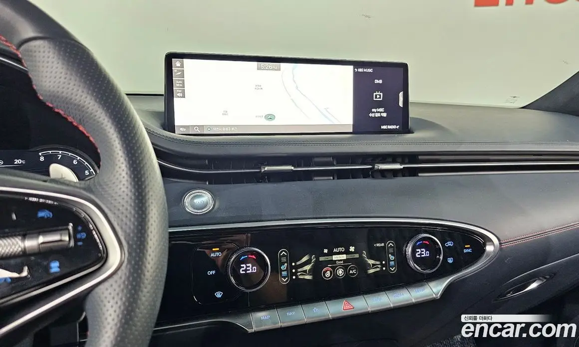 Genesis GV70 2021 2.5 автомат (гидро), фото 18 Genesis GV70 2021 2.5 автомат (гидро), фото 18