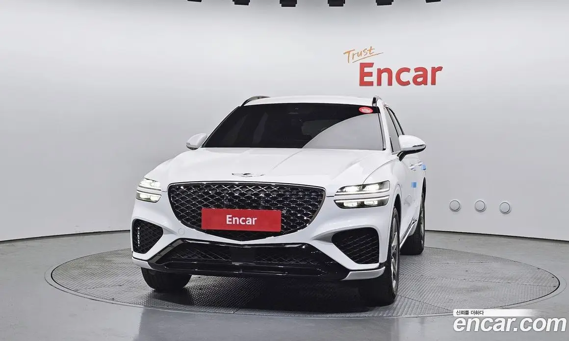 Genesis GV70 2021 2.5 автомат (гидро), фото 3 Genesis GV70 2021 2.5 автомат (гидро), фото 3