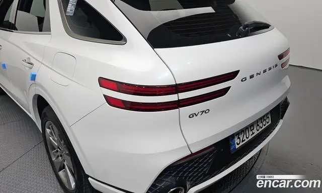 Genesis GV70 2021 2.5 автомат (гидро), миниатюра 9 Genesis GV70 2021 2.5 автомат (гидро), миниатюра 9