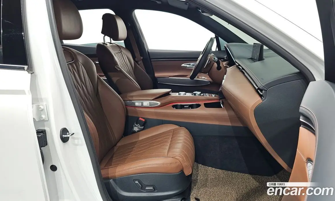 Genesis GV70 2021 2.5 автомат (гидро), фото 15