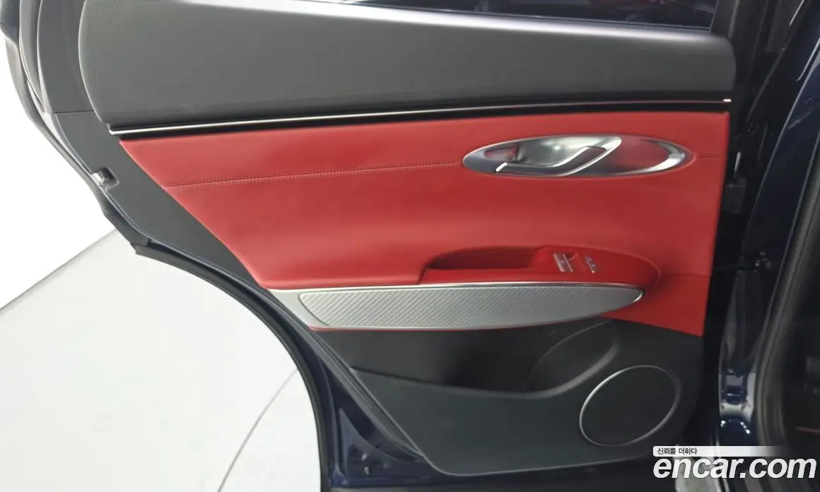 Genesis GV70 2021 2.5 автомат (гидро), фото 15