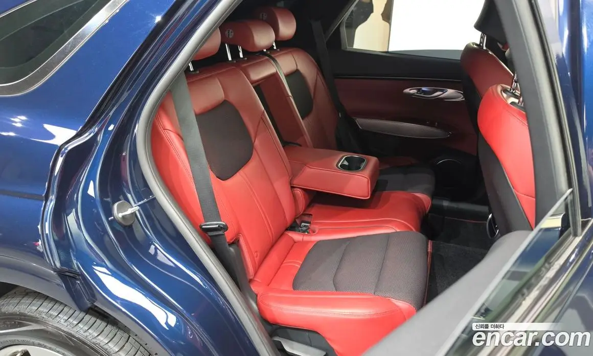 Genesis GV70 2021 2.5 автомат (гидро), фото 17