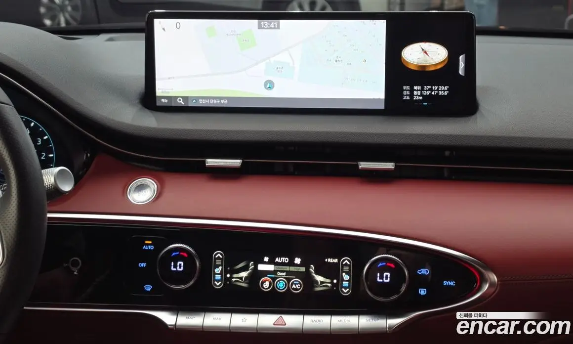 Genesis GV70 2021 2.5 автомат (гидро), фото 20
