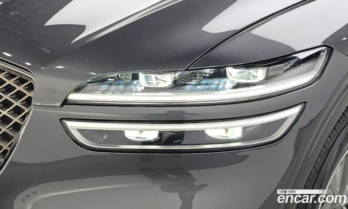 Genesis GV70 2022 2.5 автомат (гидро), фото 7 Genesis GV70 2022 2.5 автомат (гидро), фото 7