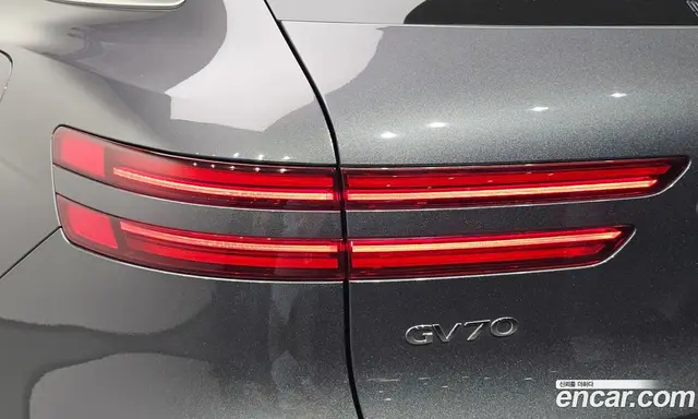 Genesis GV70 2022 2.5 автомат (гидро), миниатюра 8 Genesis GV70 2022 2.5 автомат (гидро), миниатюра 8