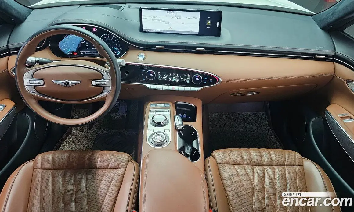 Genesis GV70 2024 2.5 автомат (гидро), фото 10 Genesis GV70 2024 2.5 автомат (гидро), фото 10