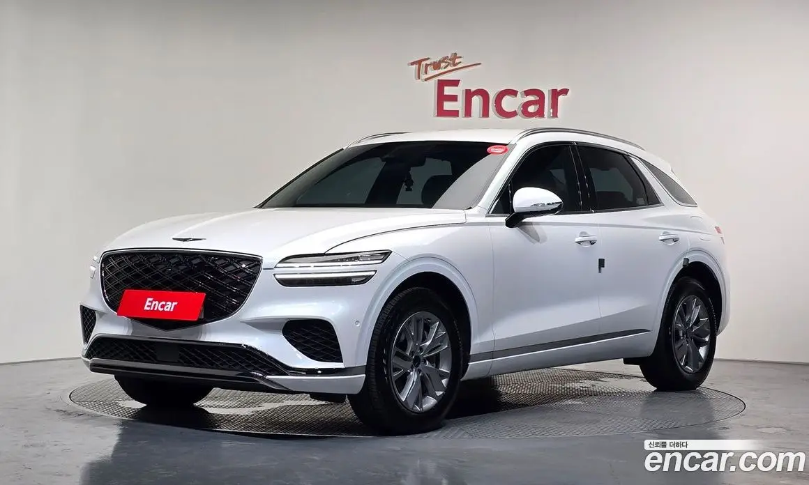 Genesis GV70 2024 2.5 автомат (гидро), фото 1 Genesis GV70 2024 2.5 автомат (гидро), фото 1