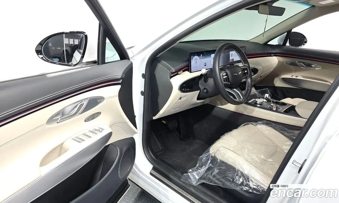 Genesis GV70 2024 2.5 автомат (гидро), фото 13 Genesis GV70 2024 2.5 автомат (гидро), фото 13