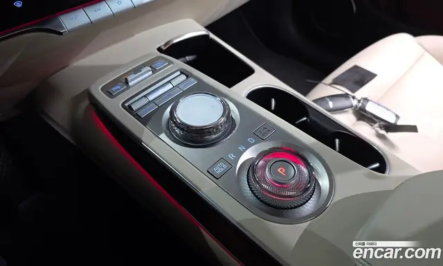 Genesis GV70 2024 2.5 автомат (гидро), миниатюра 12