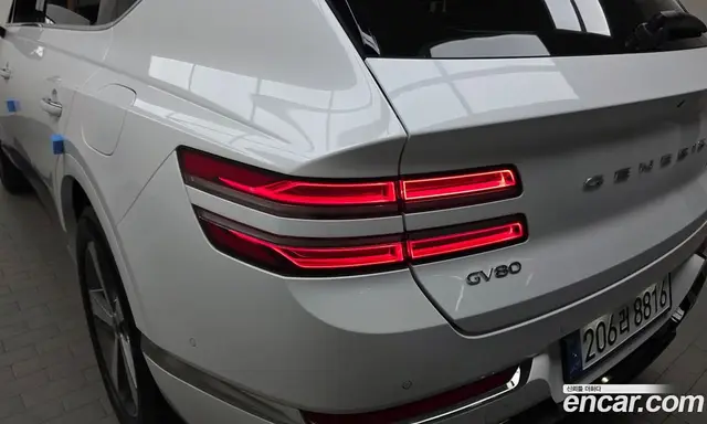 Genesis GV80 2023 2.5 автомат (гидро), миниатюра 9