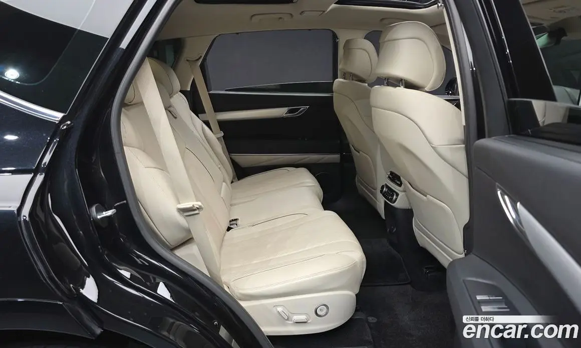 Genesis GV80 2023 2.5 автомат (гидро), фото 12 Genesis GV80 2023 2.5 автомат (гидро), фото 12