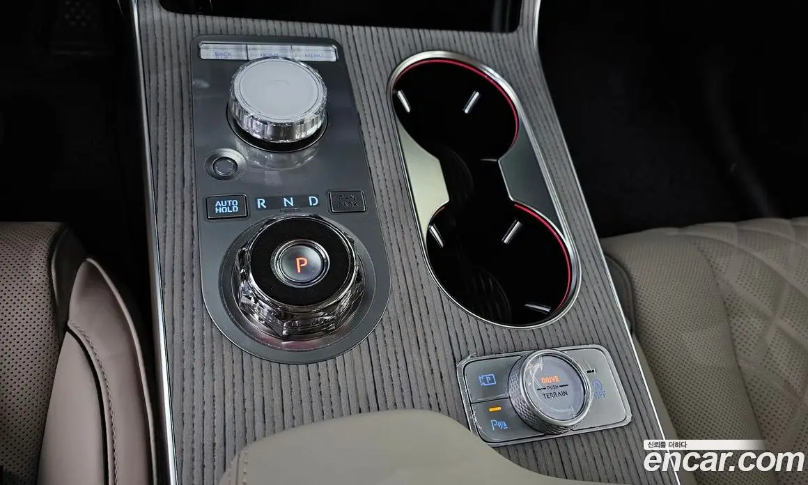 Genesis GV80 2024 2.5 автомат (гидро), фото 11 Genesis GV80 2024 2.5 автомат (гидро), фото 11