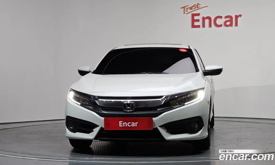 Honda Civic 2017 2.0 автомат (гидро), фото 3 Honda Civic 2017 2.0 автомат (гидро), фото 3