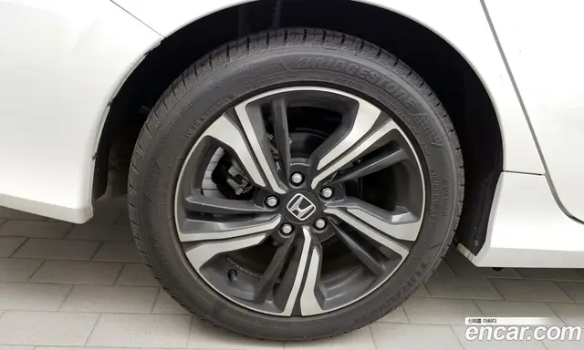 Honda Civic 2017 2.0 автомат (гидро), миниатюра 5 Honda Civic 2017 2.0 автомат (гидро), миниатюра 5