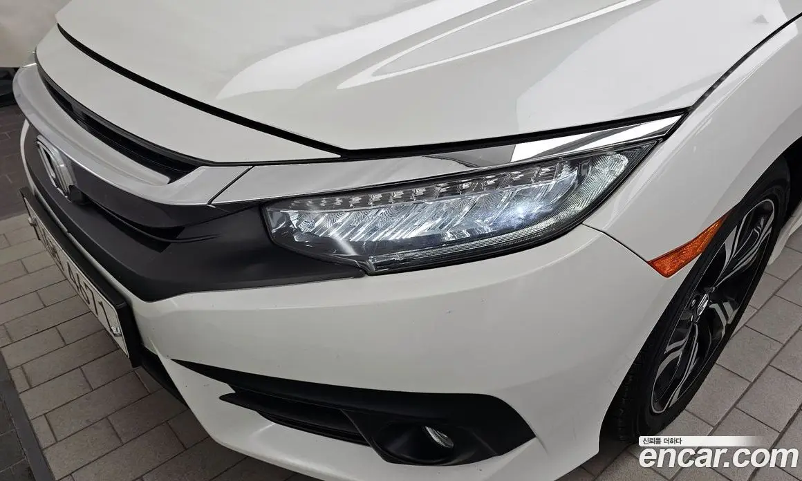Honda Civic 2017 2.0 автомат (гидро), фото 8 Honda Civic 2017 2.0 автомат (гидро), фото 8