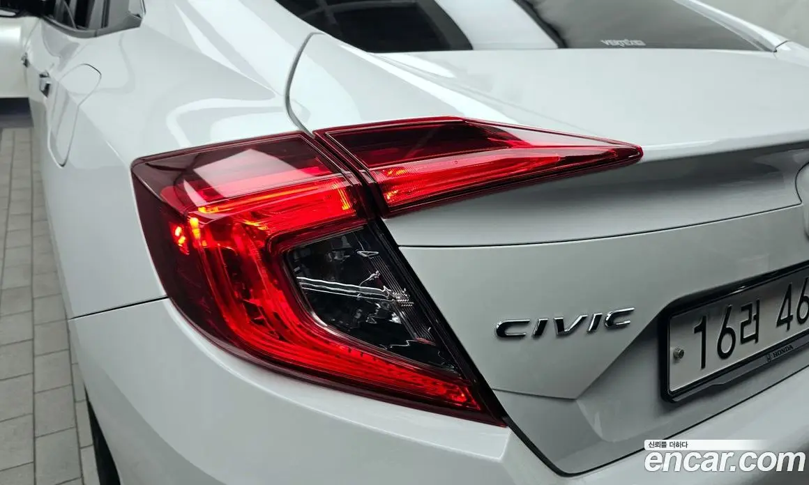 Honda Civic 2017 2.0 автомат (гидро), фото 9 Honda Civic 2017 2.0 автомат (гидро), фото 9