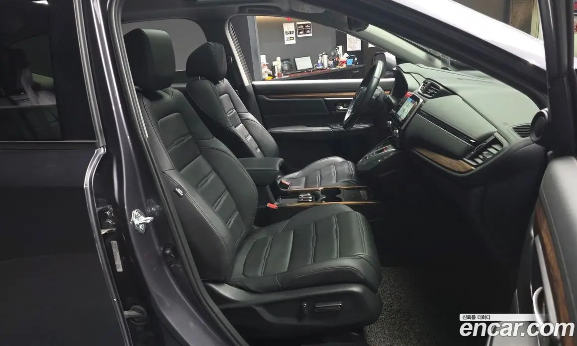 Honda CR-V 2022 2.0 автомат (гидро), фото 17