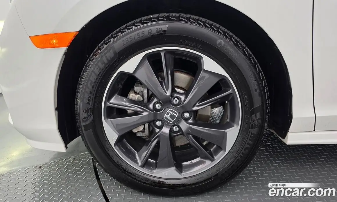 Honda Odyssey 2021 3.5 автомат (гидро), фото 5