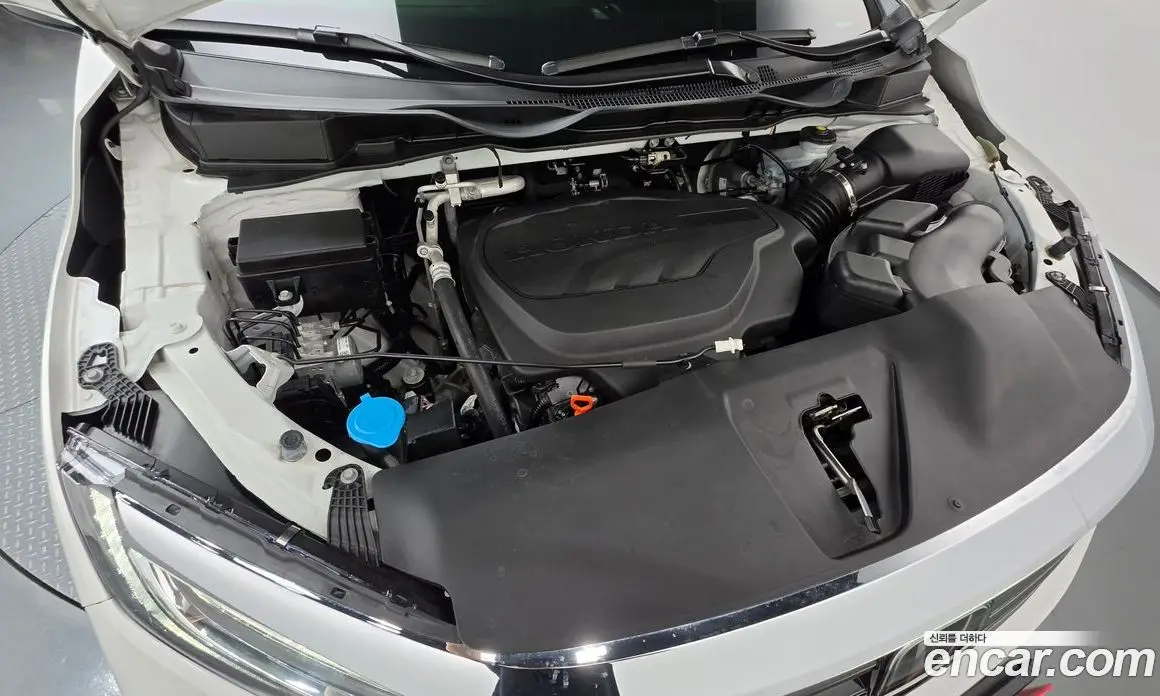 Honda Odyssey 2021 3.5 автомат (гидро), фото 6