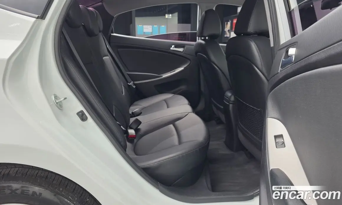 Hyundai Accent 2015 1.4 автомат (гидро), фото 18 Hyundai Accent 2015 1.4 автомат (гидро), фото 18