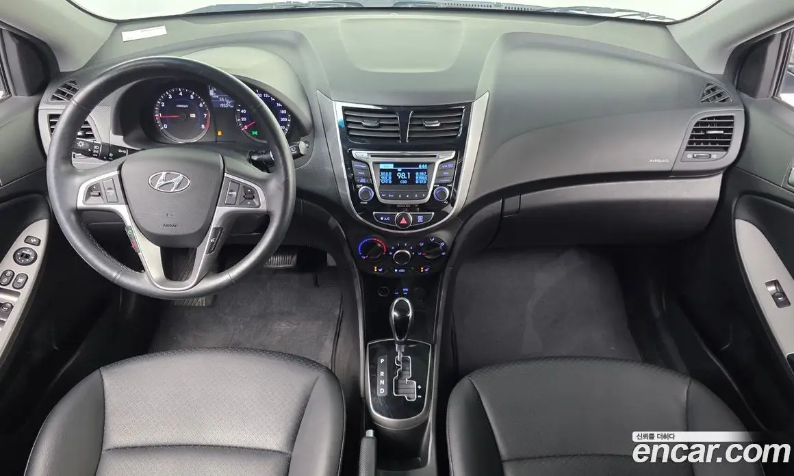 Hyundai Accent 2015 1.4 автомат (гидро), фото 10 Hyundai Accent 2015 1.4 автомат (гидро), фото 10