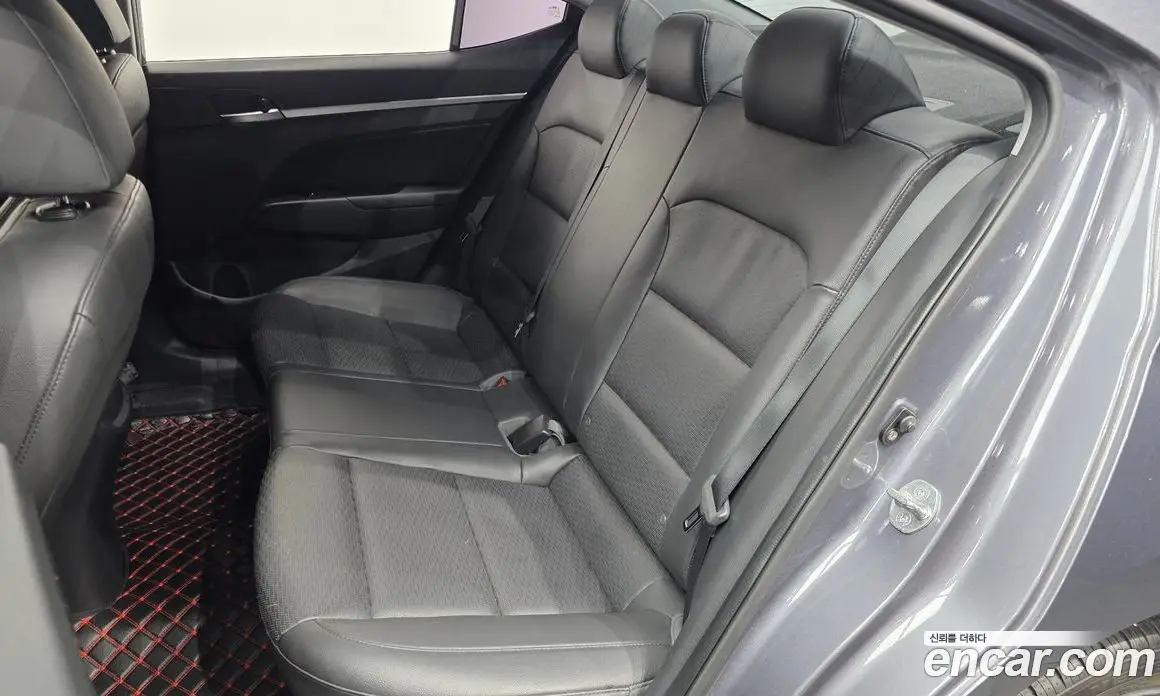 Hyundai Avante 2019 1.6 автомат (гидро), фото 16 Hyundai Avante 2019 1.6 автомат (гидро), фото 16