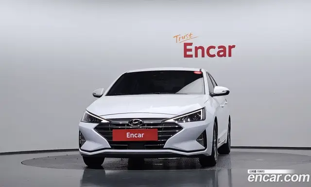 Hyundai Avante 2020 1.6 автомат (гидро), миниатюра 3