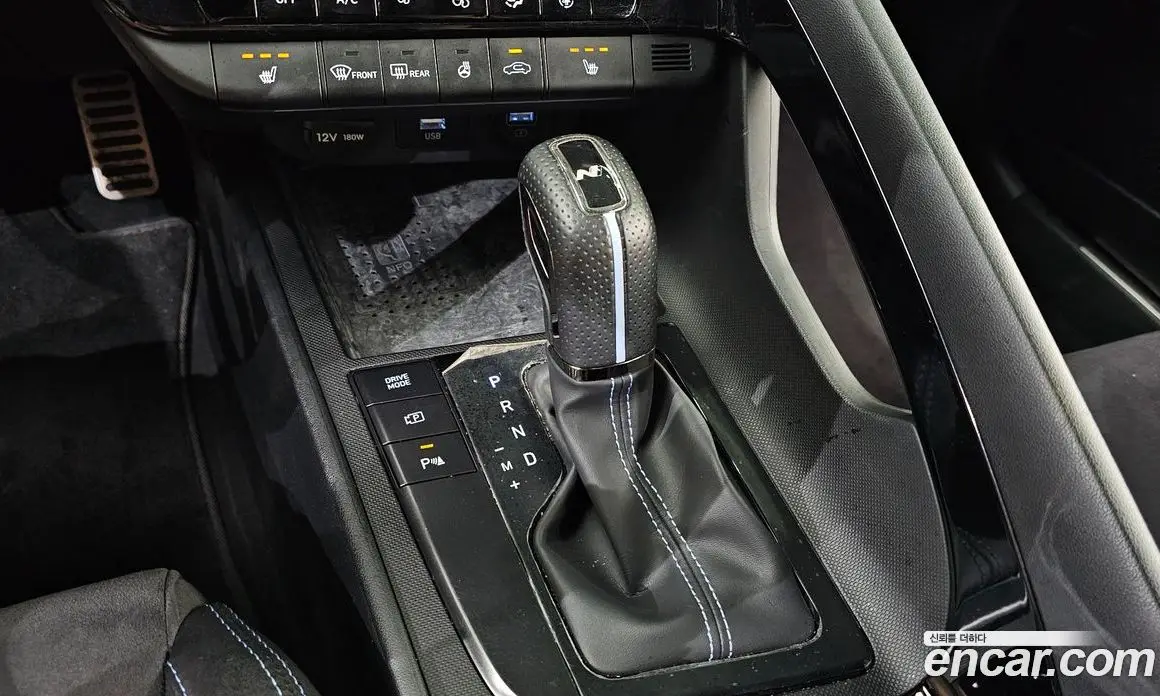 Hyundai Avante 2022 2.0 автомат (гидро), фото 12