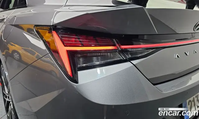 Hyundai Avante 2022 2.0 автомат (гидро), миниатюра 9