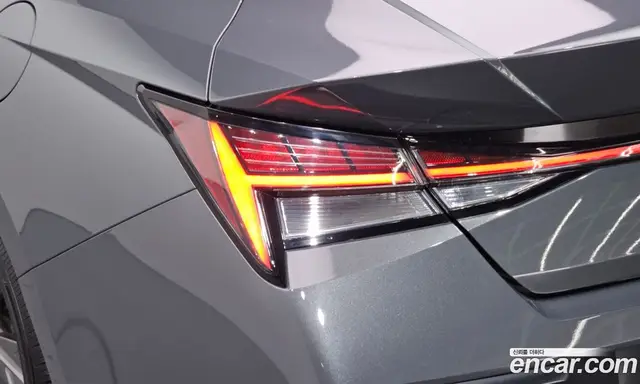 Hyundai Avante 2023 1.6 автомат (гидро), миниатюра 9