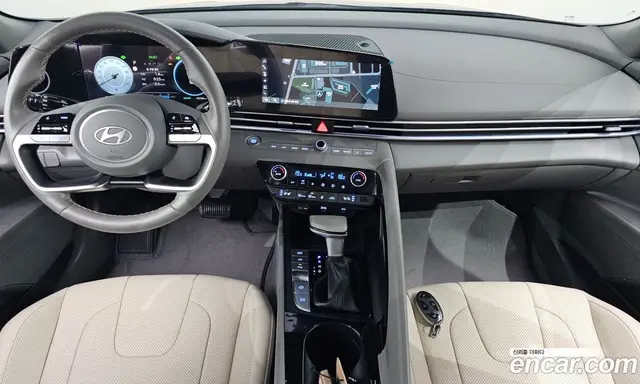 Hyundai Avante 2023 1.6 автомат (гидро), миниатюра 10