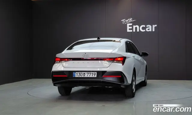 Hyundai Avante 2024 1.6 автомат (гидро), миниатюра 4 Hyundai Avante 2024 1.6 автомат (гидро), миниатюра 4