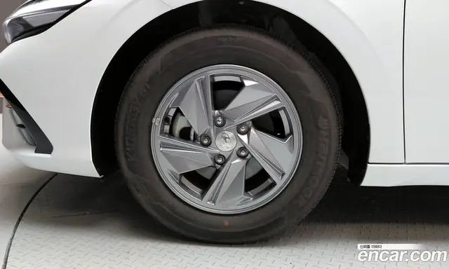 Hyundai Avante 2024 1.6 автомат (гидро), миниатюра 5 Hyundai Avante 2024 1.6 автомат (гидро), миниатюра 5