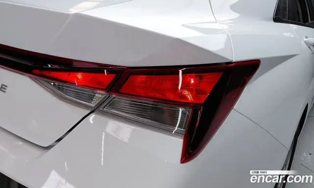Hyundai Avante 2024 1.6 автомат (гидро), миниатюра 9 Hyundai Avante 2024 1.6 автомат (гидро), миниатюра 9