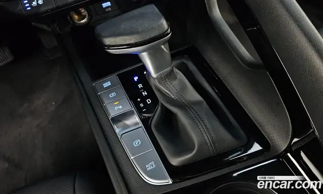 Hyundai Avante 2024 1.6 автомат (гидро), миниатюра 11