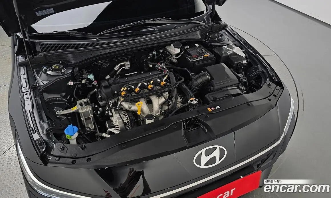 Hyundai Avante 2024 1.6 автомат (гидро), фото 5