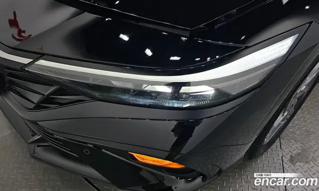Hyundai Avante 2024 1.6 автомат (гидро), миниатюра 7