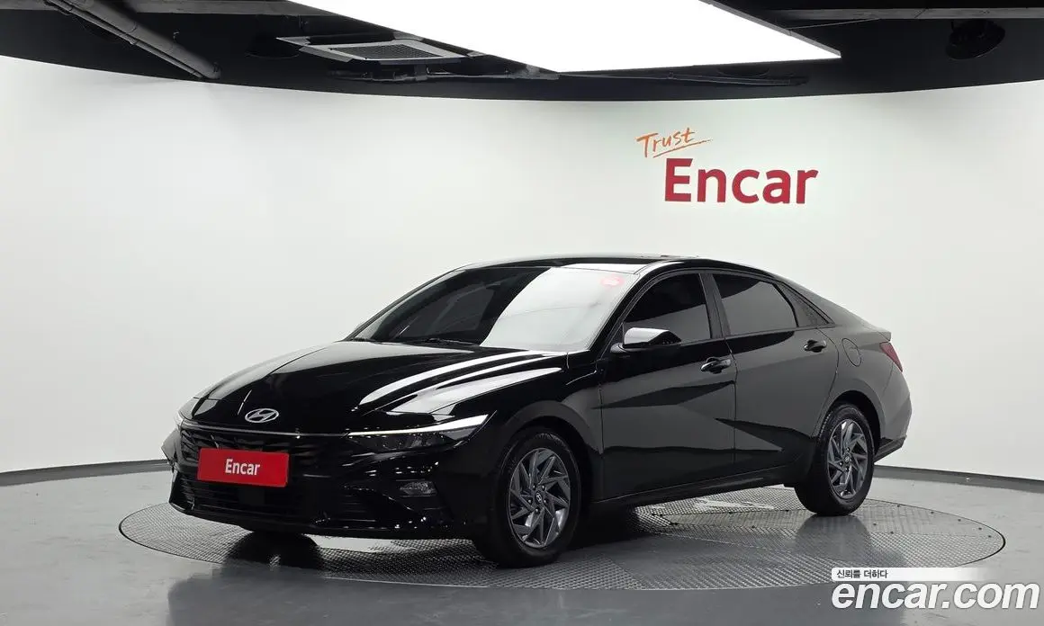Hyundai Avante 2024 1.6 автомат (гидро), фото 1 Hyundai Avante 2024 1.6 автомат (гидро), фото 1