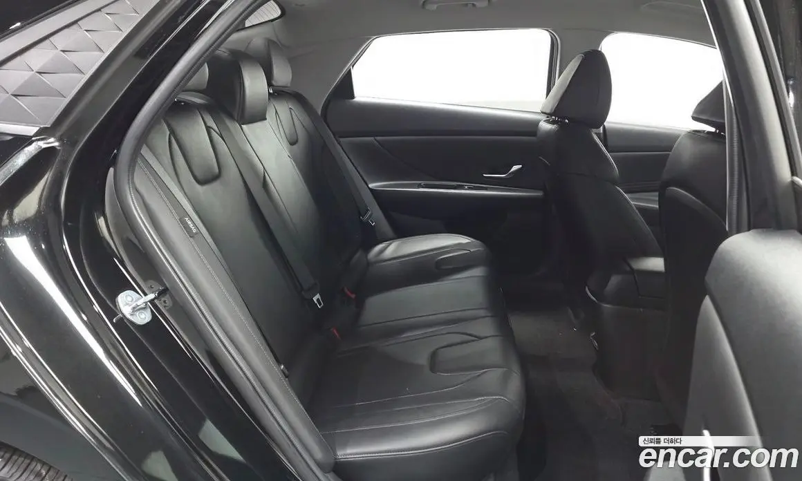 Hyundai Avante 2024 1.6 автомат (гидро), фото 18 Hyundai Avante 2024 1.6 автомат (гидро), фото 18