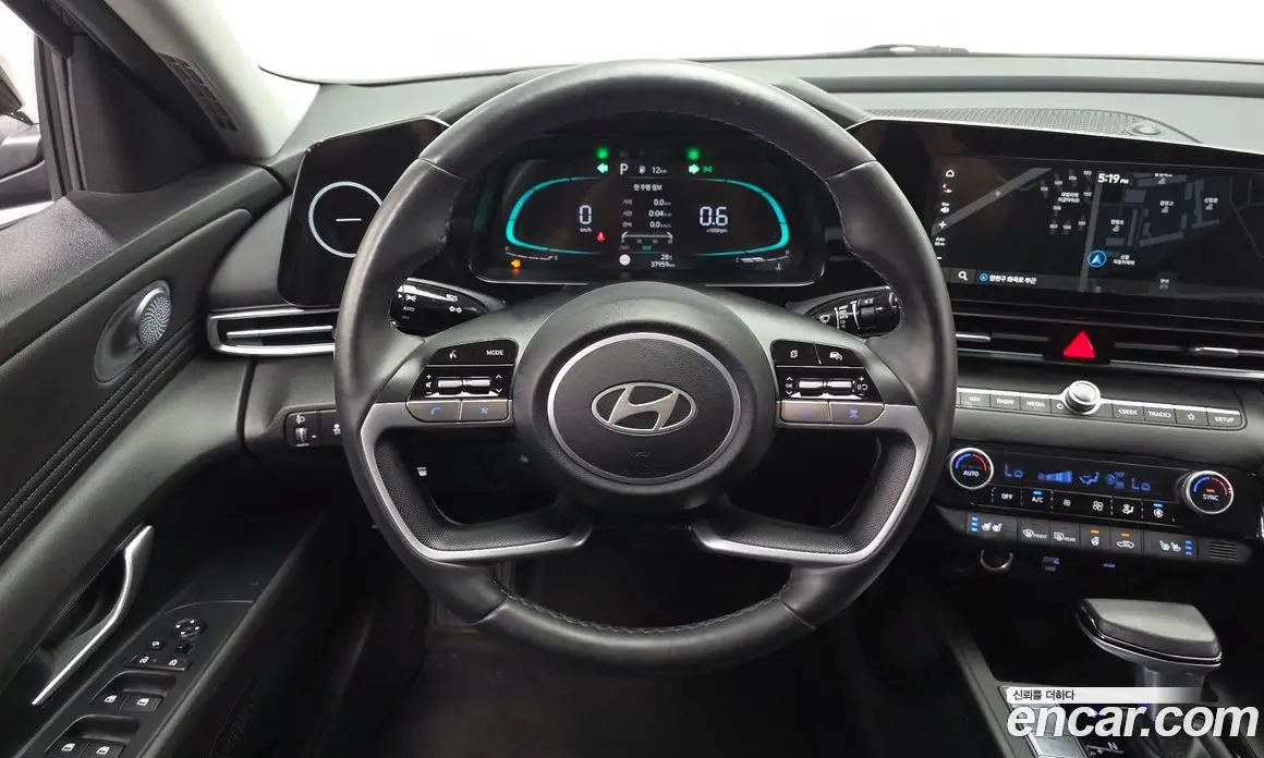 Hyundai Avante 2024 1.6 автомат (гидро), фото 19 Hyundai Avante 2024 1.6 автомат (гидро), фото 19
